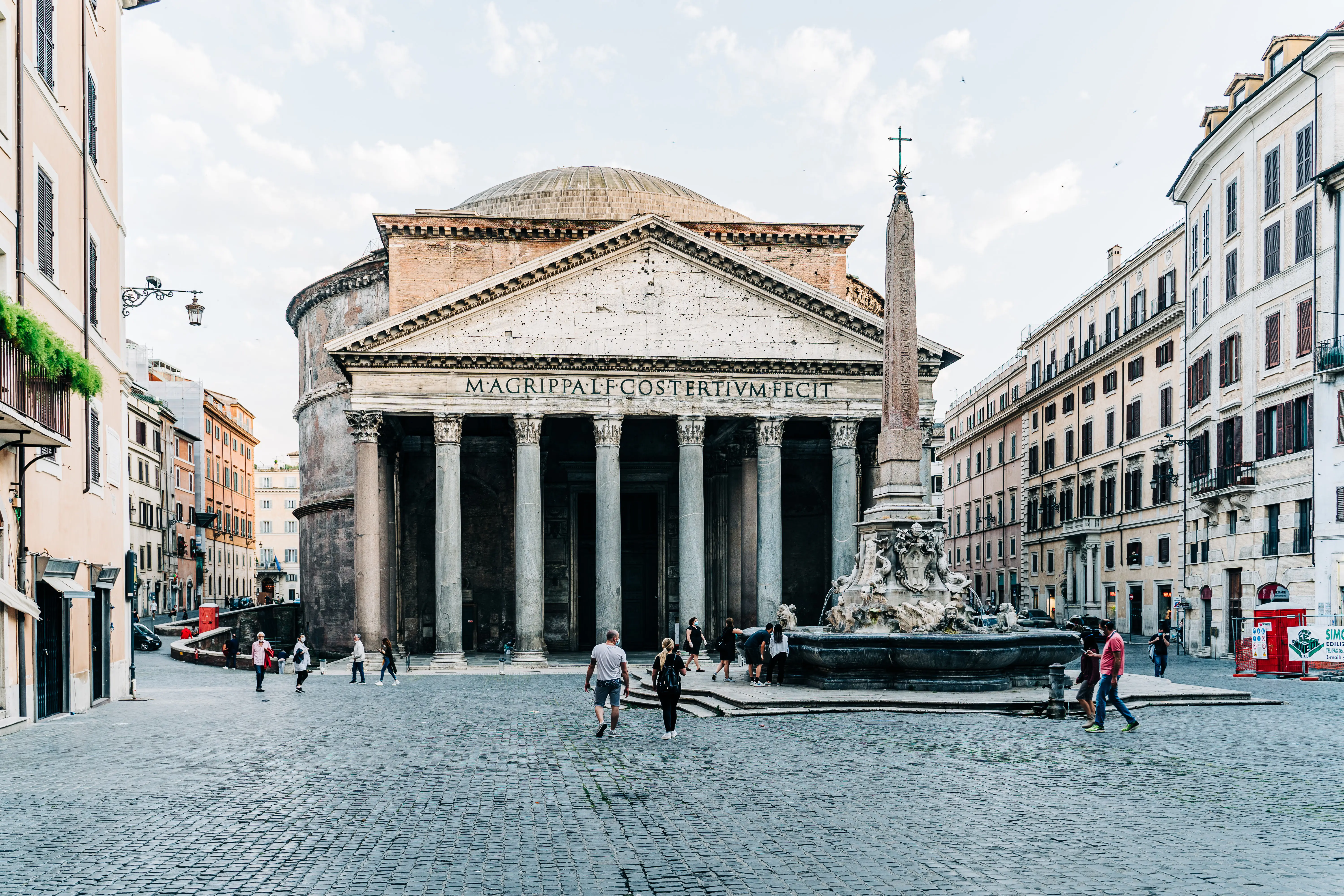 Accommodation near Pantheon, Rome