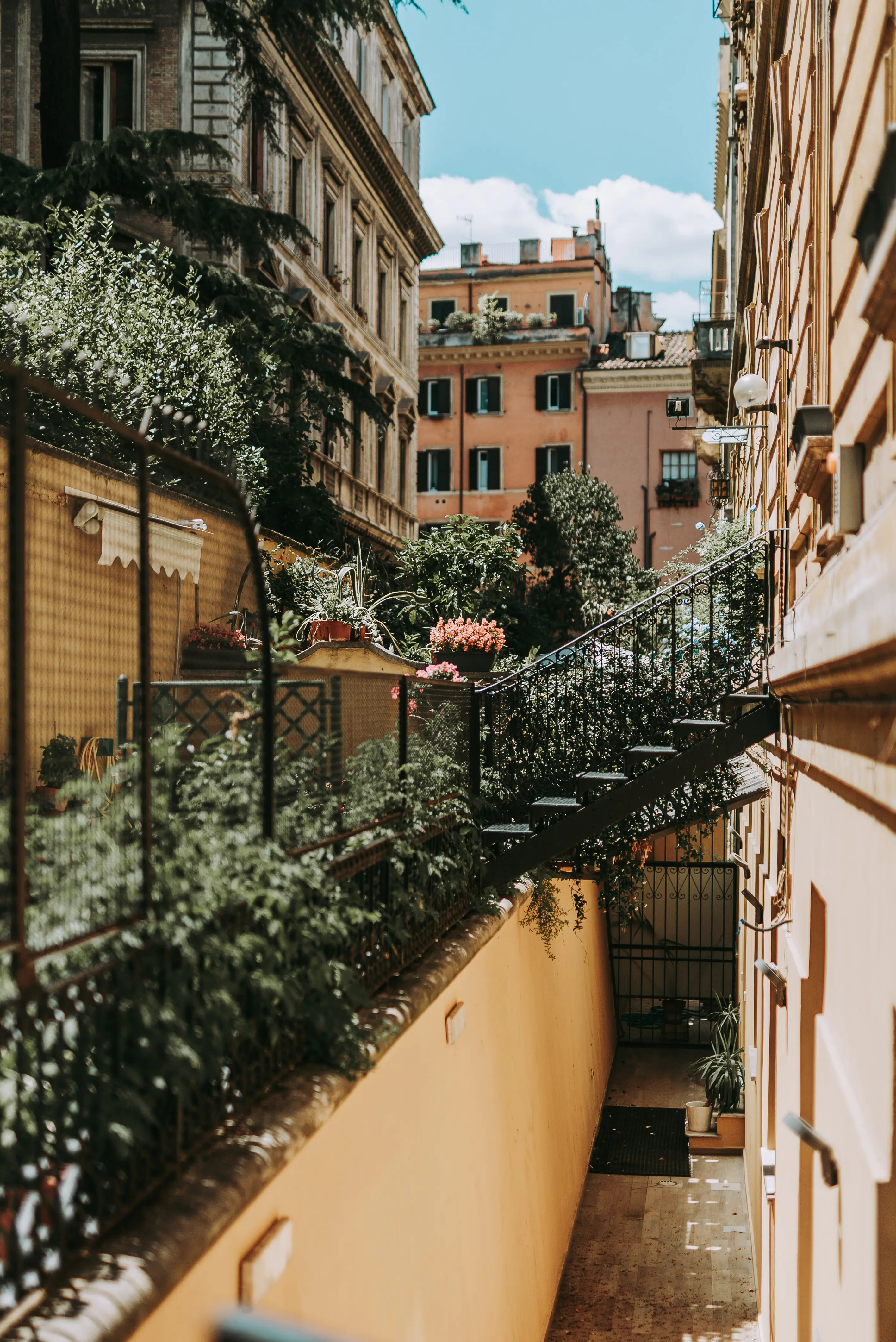 Trastevere district romantic rome